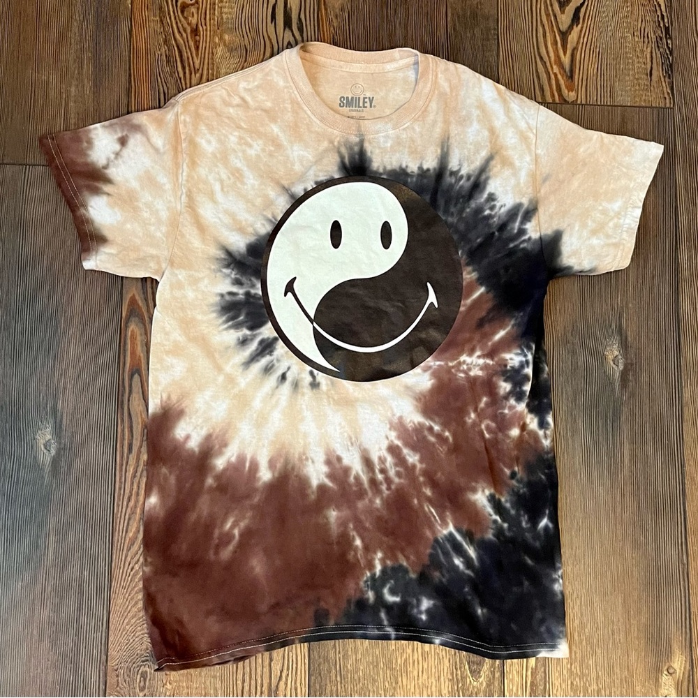 Tie Dye Yin Yang Happy Face T-shirt Men’s Small